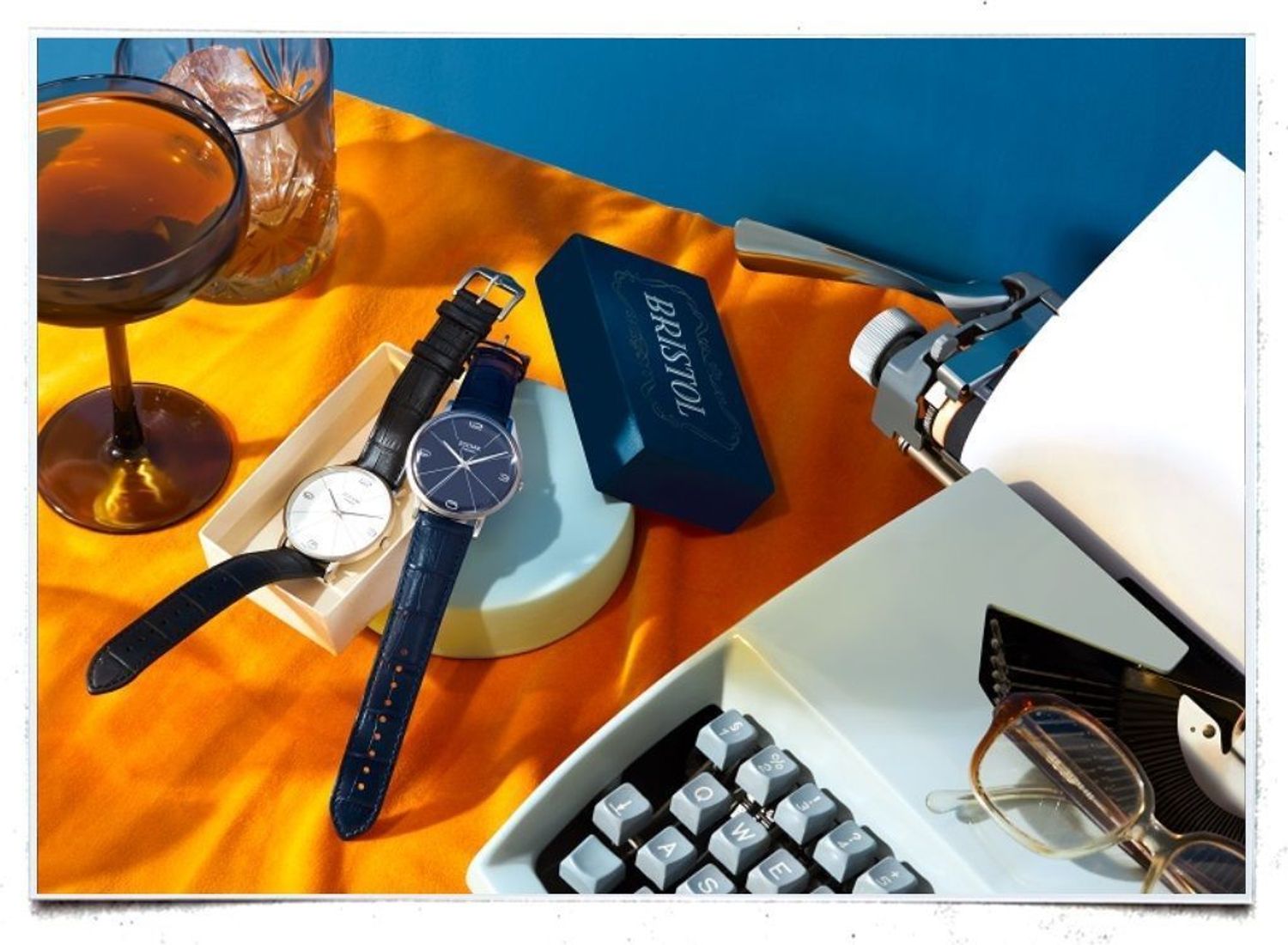 Zegarek Błonie Zodiak Mechaniczny Biały (3).jpg